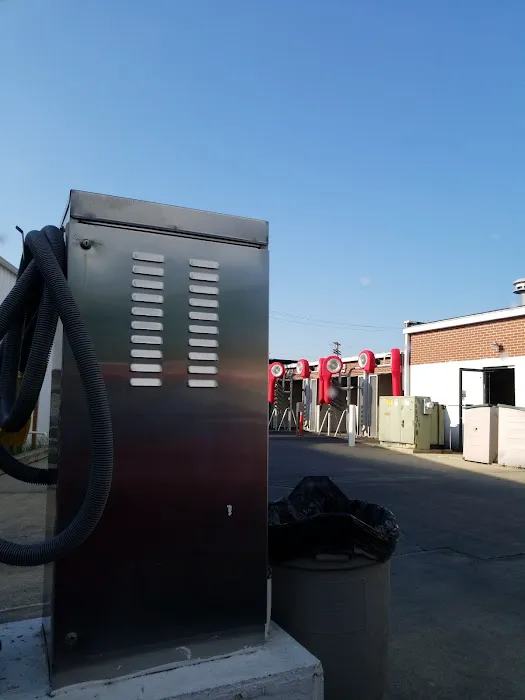 Water Works Car Wash Picture 10