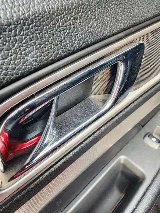 Expressway Carwash Picture 6