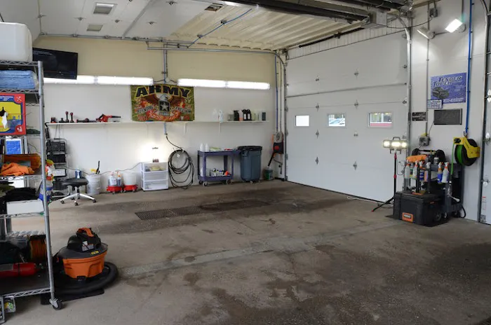 All Seasons Car Wash Picture 3