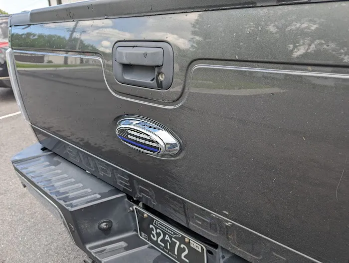 All Seasons Car Wash Picture 7