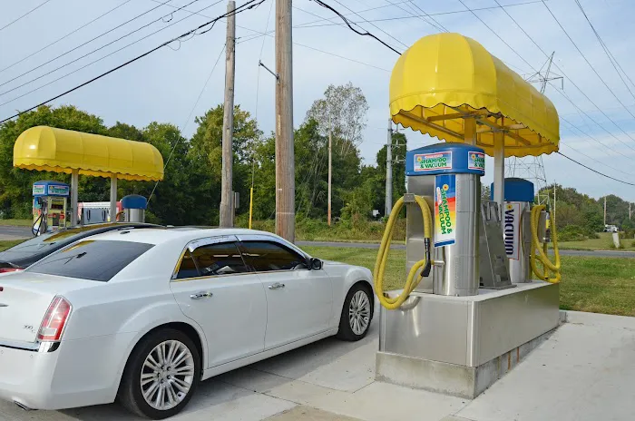 All Seasons Car Wash Picture 10