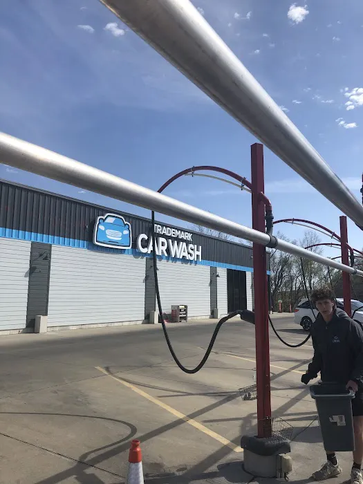 Trademark Carwash Picture 9