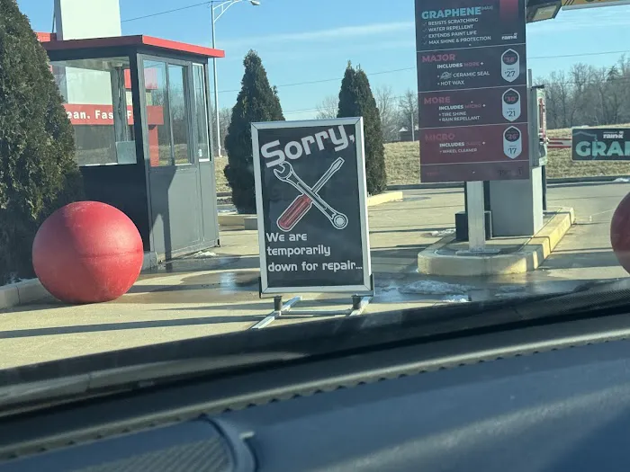 Finish Line Car Wash Picture 10