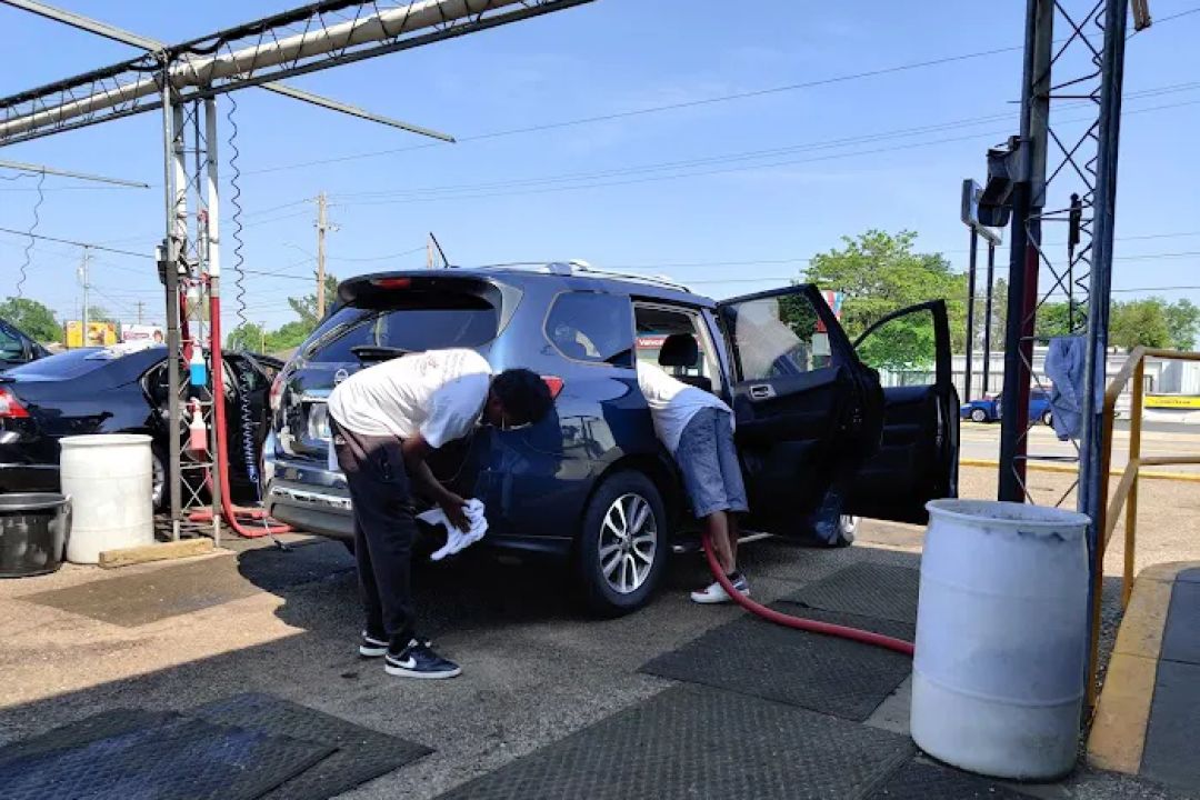 Green Street Car Wash