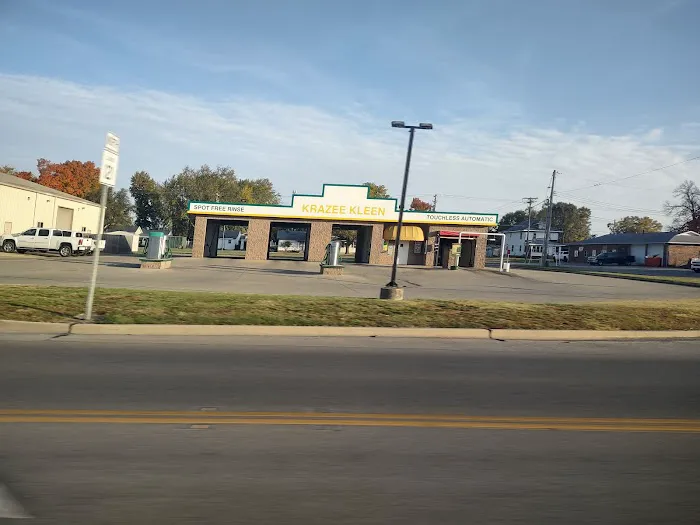 Krazee Kleen Automotive Wash Picture 1