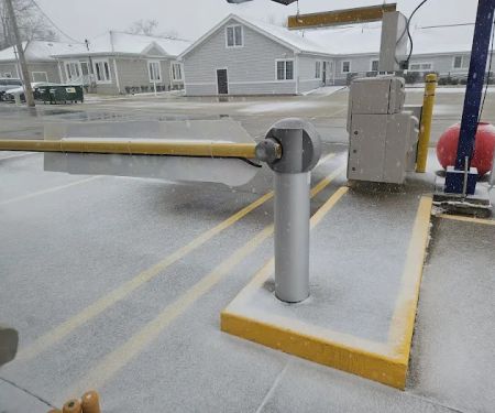 Mighty Max Express Car Wash & Dog Wash