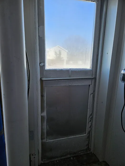 Mighty Max Express Car Wash & Dog Wash Picture 8