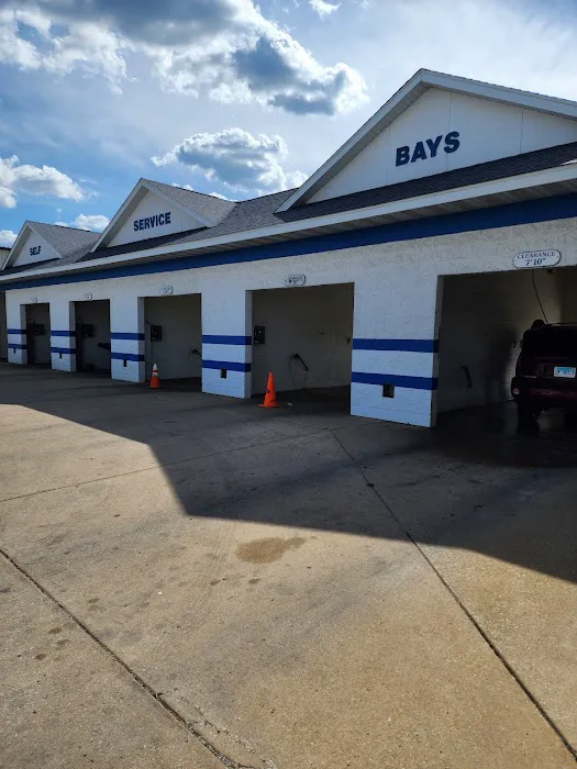 Super Shine Car Wash Picture 7