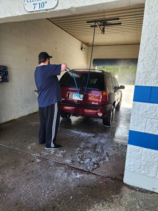 Super Shine Car Wash Picture 10