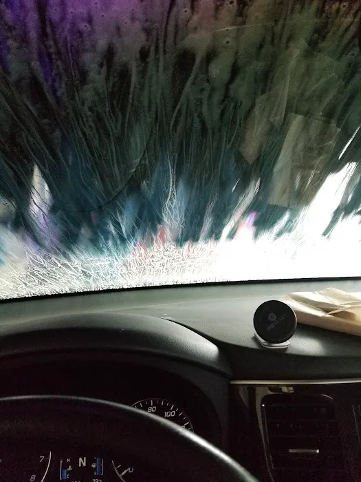 Rainstorm Car Wash Picture 9