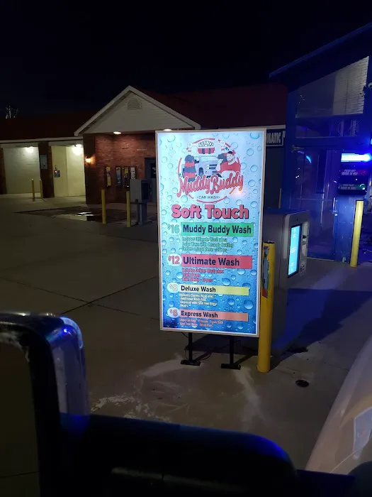 Muddy Buddy Carwash Picture 2