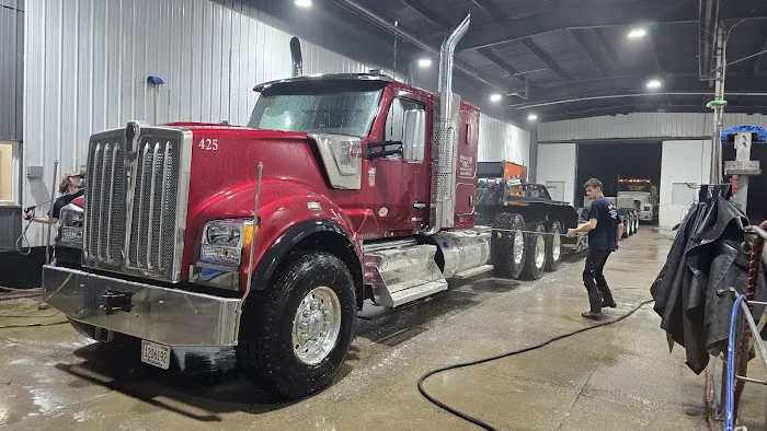Five Star Truck Wash Picture 5