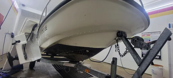 Expressway Self Services Car Wash Picture 2