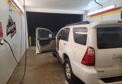 Expressway Self Services Car Wash photo 3