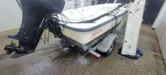 Expressway Self Services Car Wash Picture 4