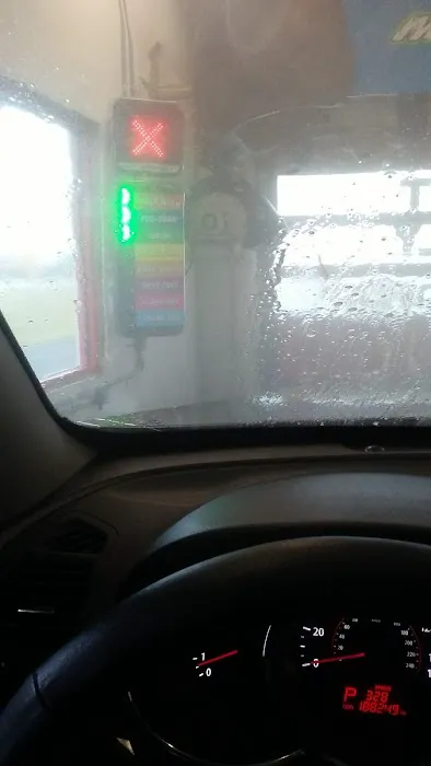 Expressway Self Services Car Wash Picture 9