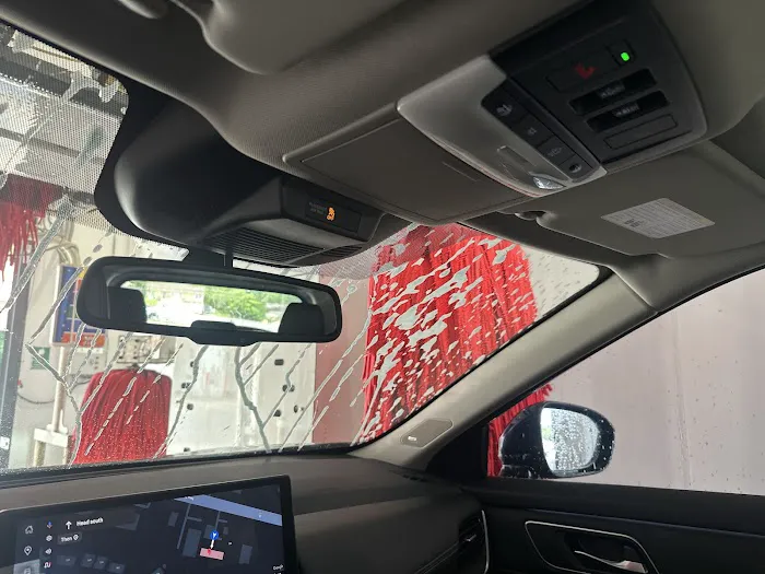 Jackson Car Wash Picture 3