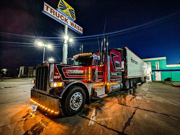 Blue Beacon Truck Wash of Evansville, IN Picture 5