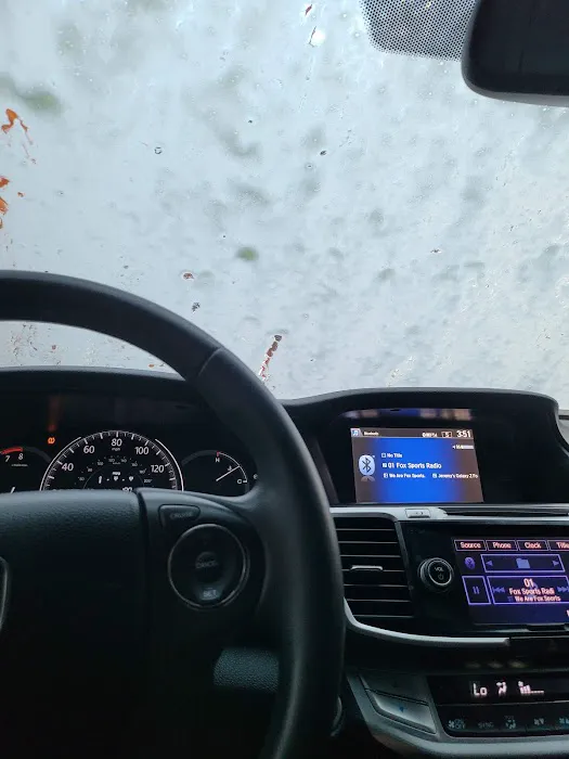 Wash Boss Car Wash Picture 10