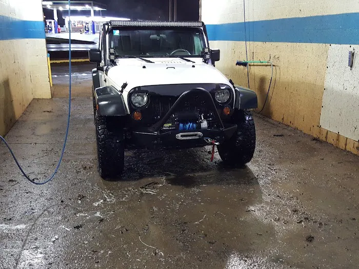 Car Wash Picture 2