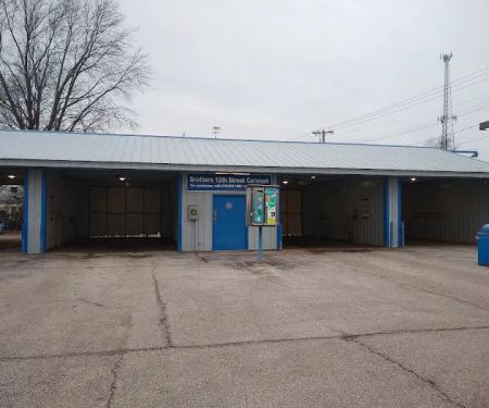 Sudz City on 12th St.