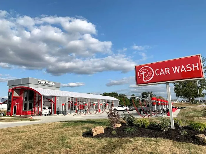 Ultra Car Wash Picture 3