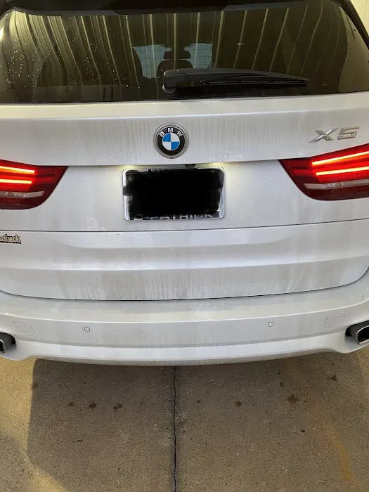 Dirtbuster Car Wash Picture 4