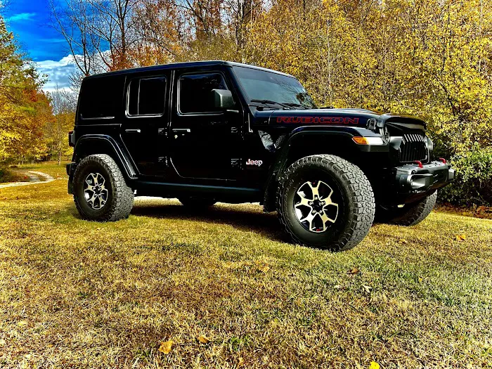 Mike's Carwash Picture 10