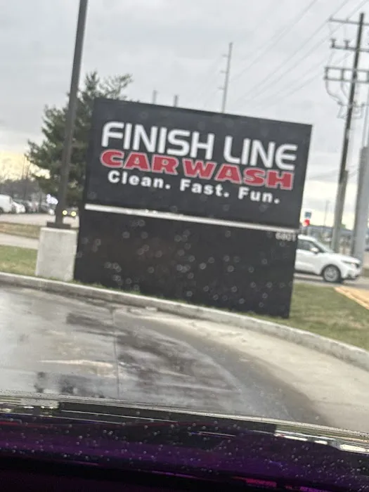 Finish Line Car Wash Picture 4