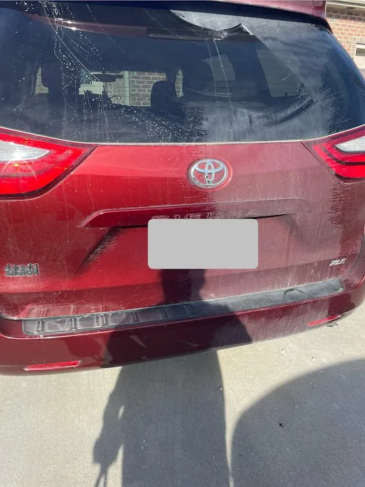 Finish Line Car Wash Picture 10