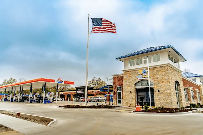 Wishy Washy Express Car Wash Picture 2