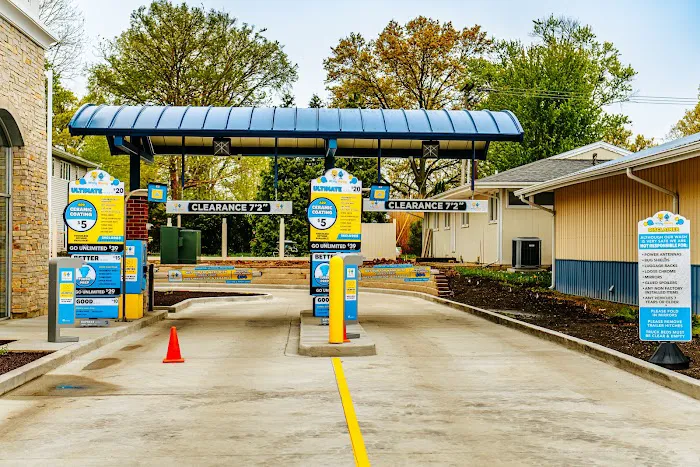 Wishy Washy Express Car Wash Picture 1