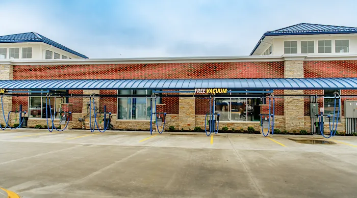 Wishy Washy Express Car Wash Picture 4