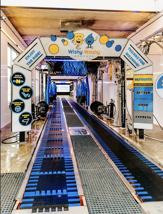 Wishy Washy Express Car Wash Picture 3