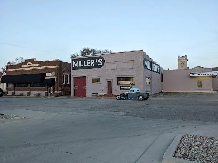 Miller's Wash & Wax Picture 3