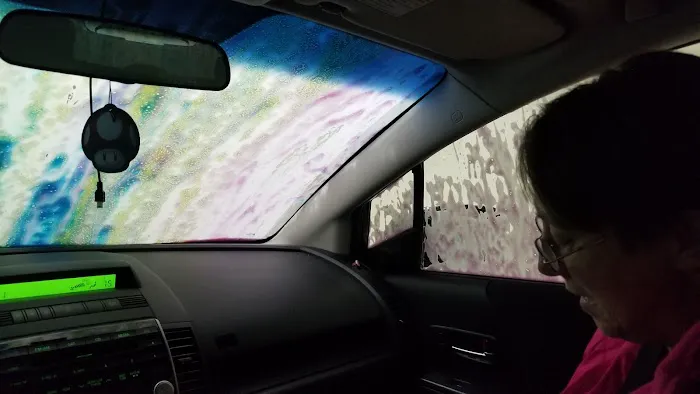 Wash-N-Go Inc Picture 7