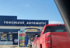 Dirtbuster Carwash photo 4