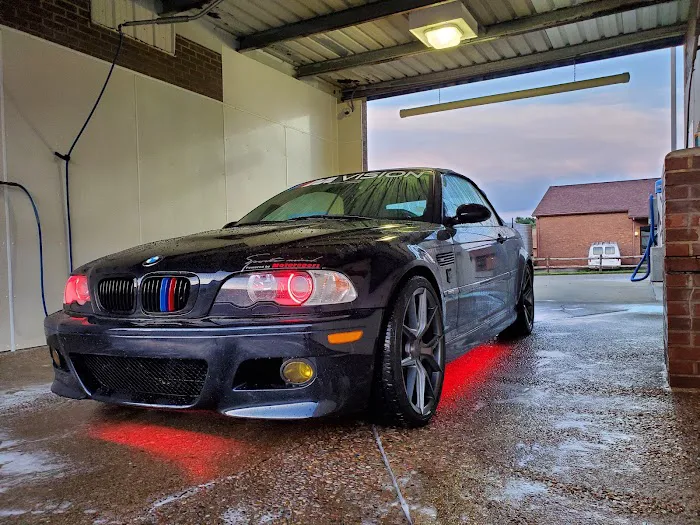 Wash 'n' Go Car Wash Picture 3