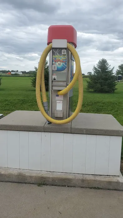 Williamsville Car Wash Picture 7