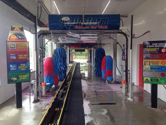 Rainstorm Car Wash Picture 5