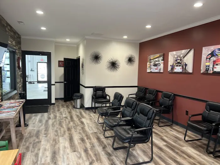 Rainbo Car Wash Picture 4