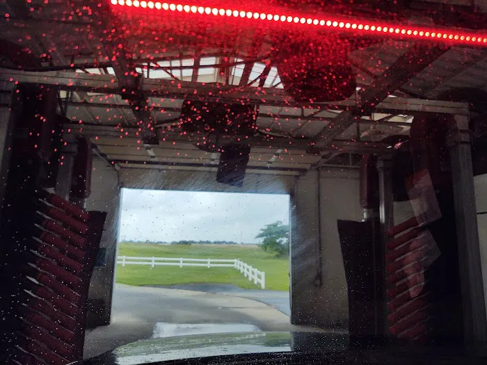 World Express Wash Picture 3