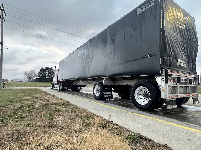 A1 Truck and RV Wash Picture 4