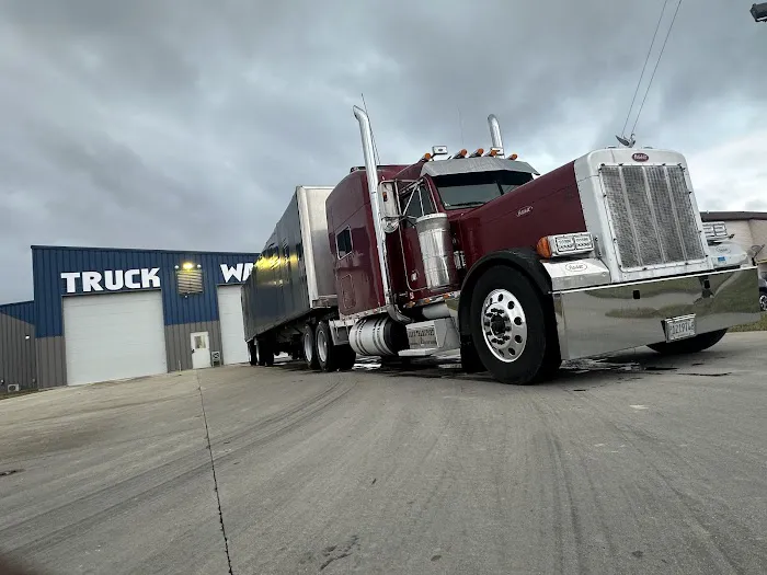 A1 Truck and RV Wash Picture 5