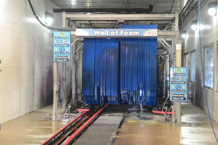 It's A Better Wash - By Triple T Car Wash Picture 5