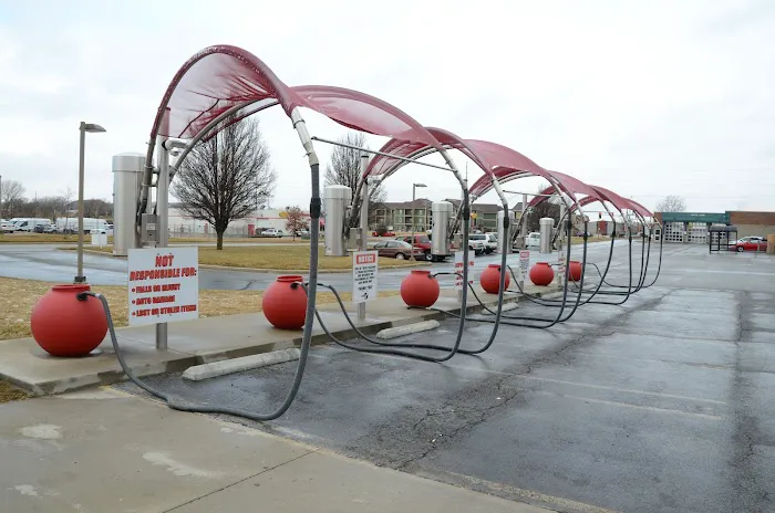 It's A Better Wash - By Triple T Car Wash Picture 4