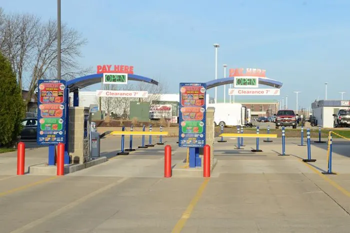 Marketview Carwash Picture 3