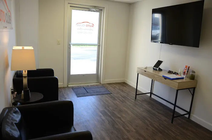 Auto Club Detailing Picture 1