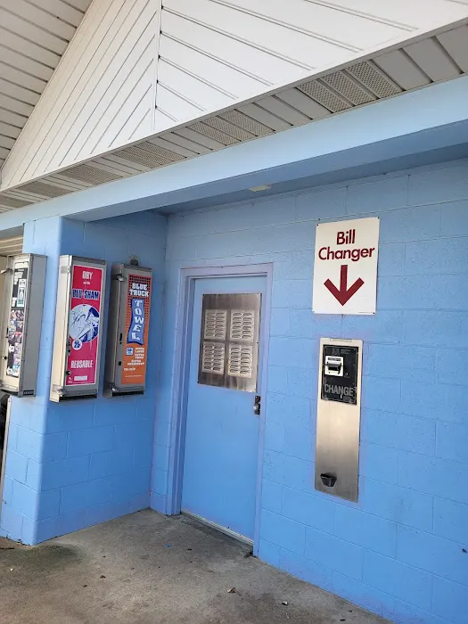 Car Wash Thomasboro Picture 1