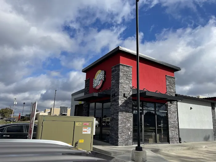 Zips Car Wash Picture 3